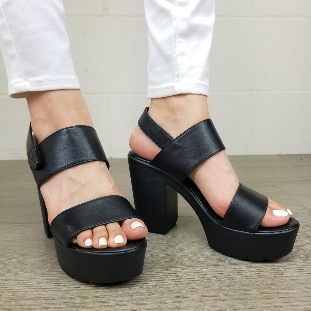 Black Chunky Heel Eesthetic Fashion Shoes- i - Picture 3 of 8
